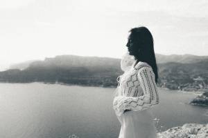 Everly MBOYA LOUBASSOU - The pictures by everly